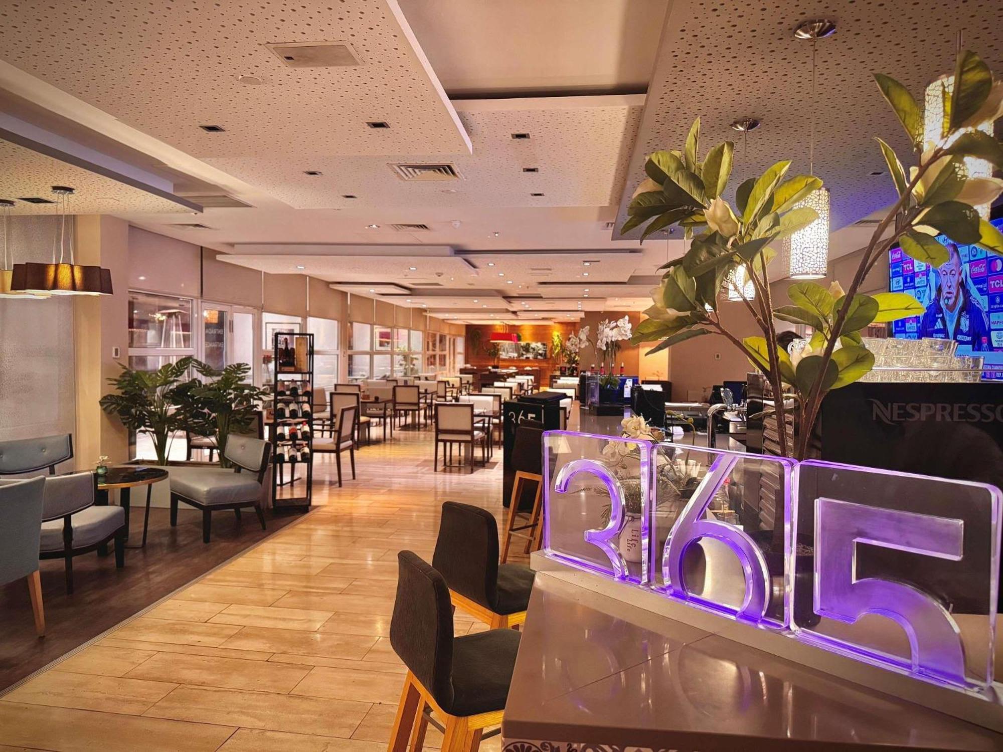 Novotel Vitacura Hotel 4*